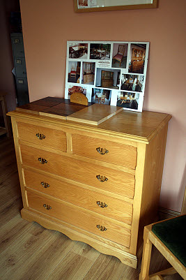 5 drawer oak chest 